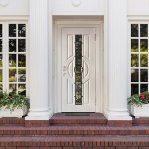 Нестандартные входные двери